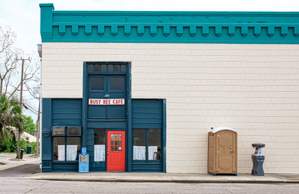 Porta potty delivery and setup in Northglenn, CO